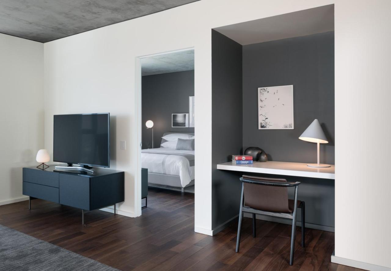 One Bedroom Downtown Suite
