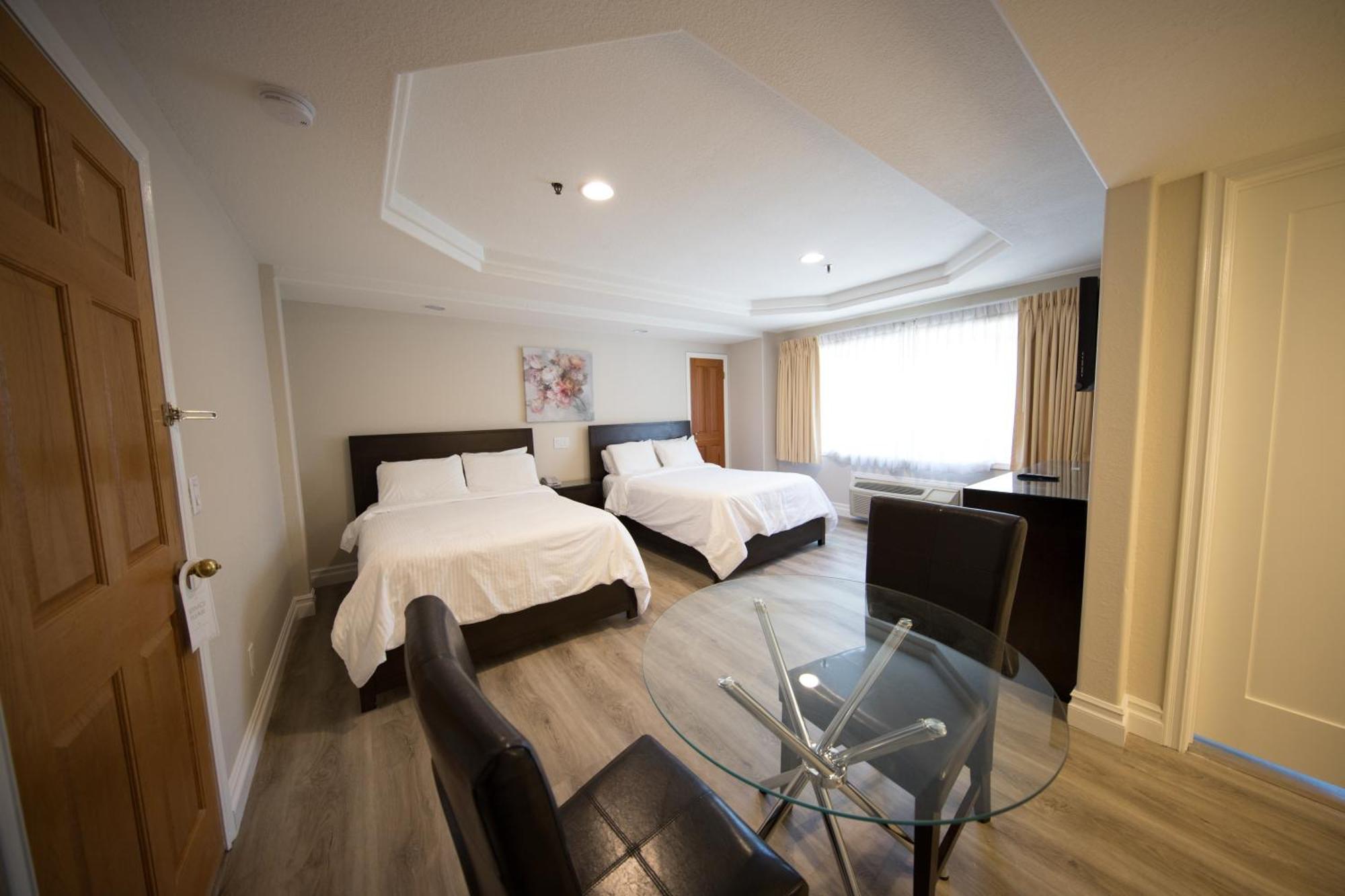 Deluxe Room Two Double Beds