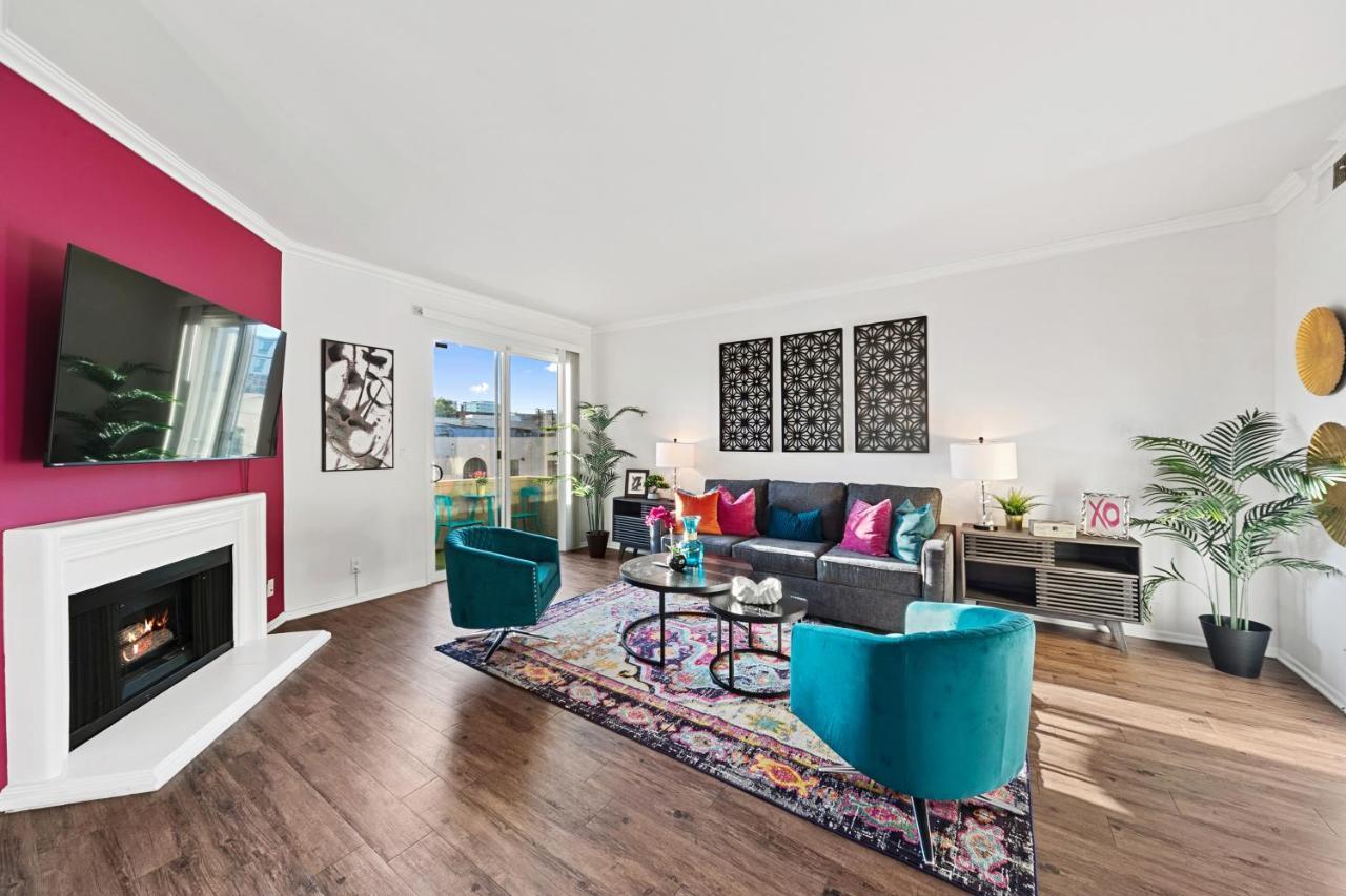 Two-Bedroom Apartment,1474764355:JPEG