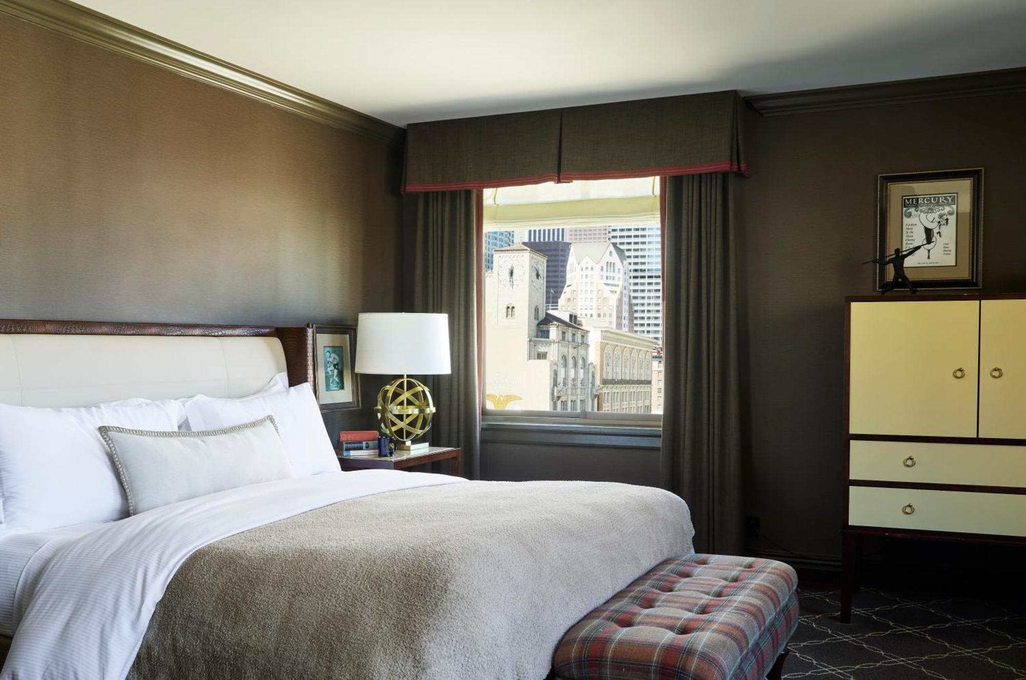 Deluxe Queen Room,1644415230:JPEG