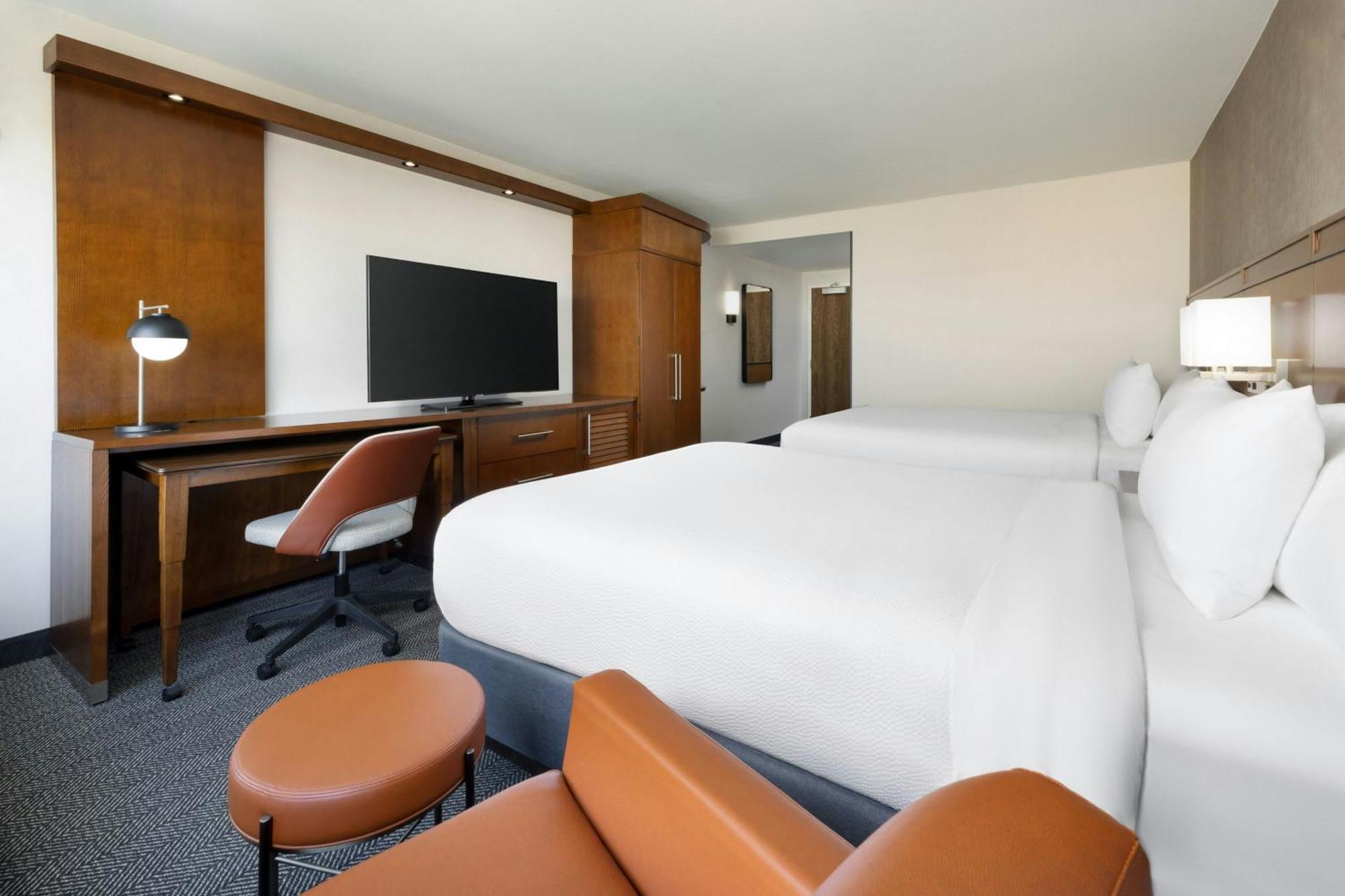 Queen Room Two Queen Beds