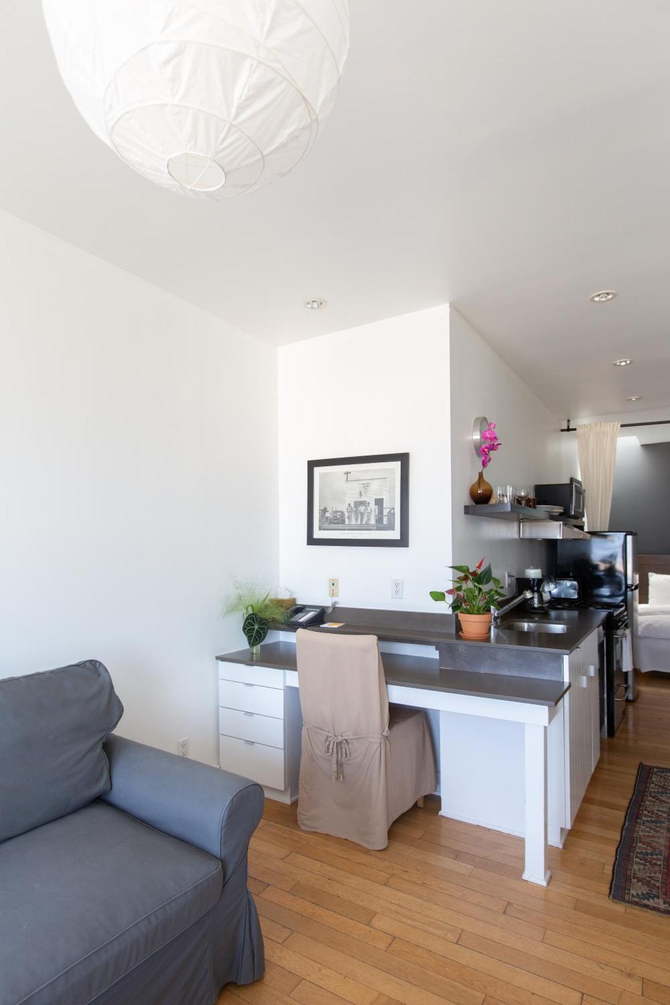 Queen Suite