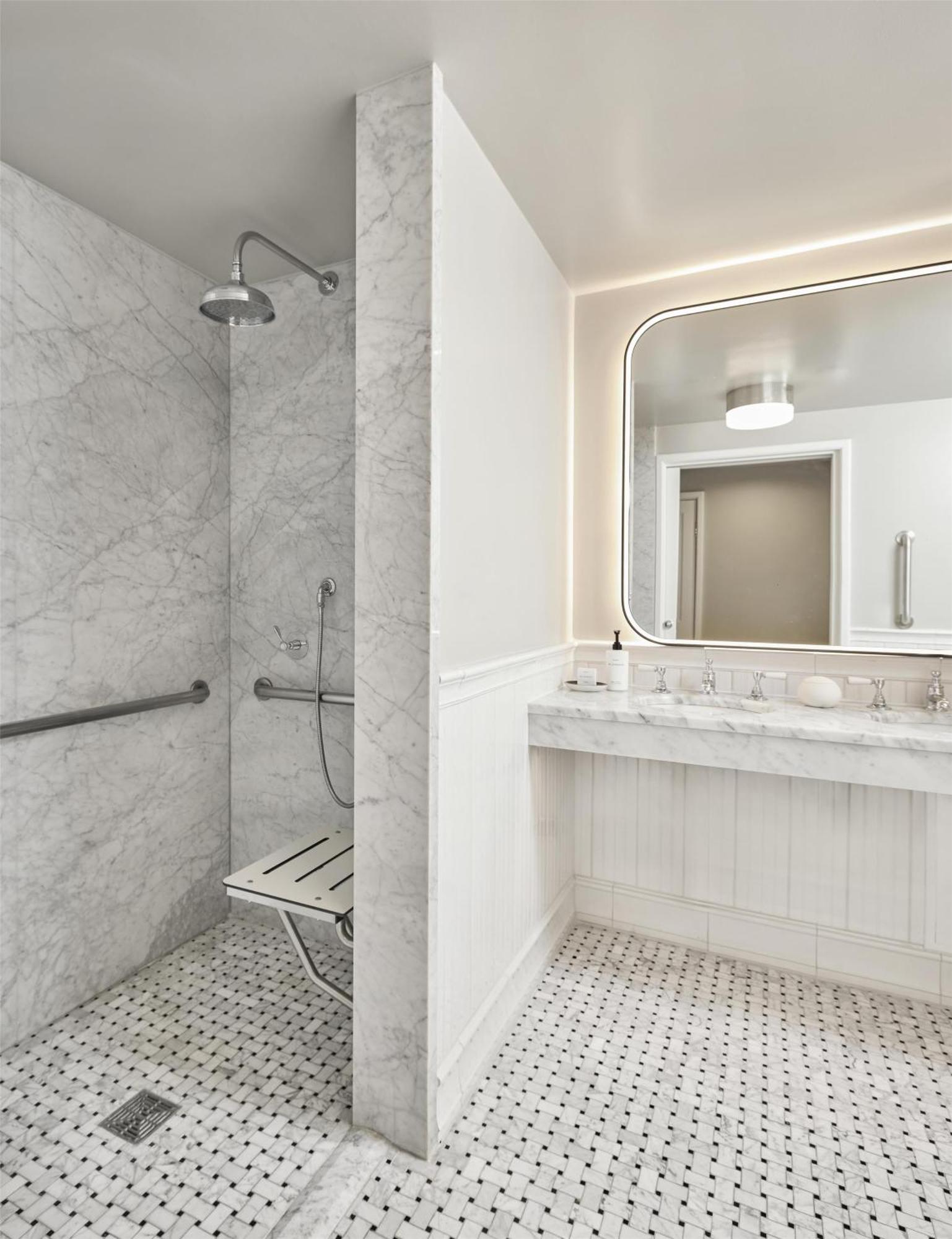 Deluxe King Room Roll Shower Disability Accessible