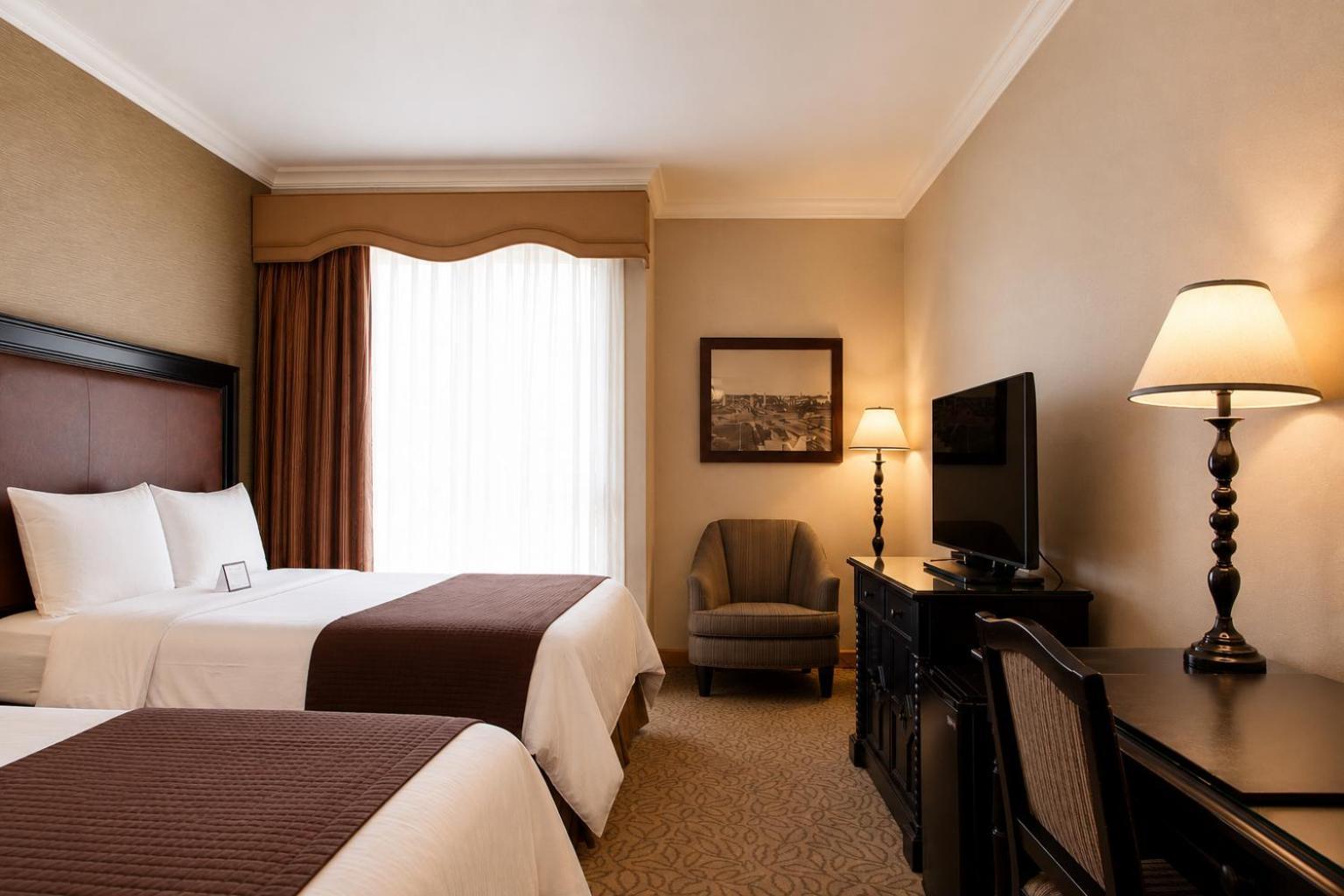 Deluxe Double or Twin Room