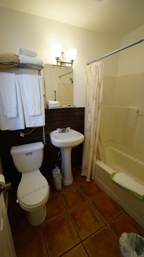 Deluxe Double Room Extra Bed
