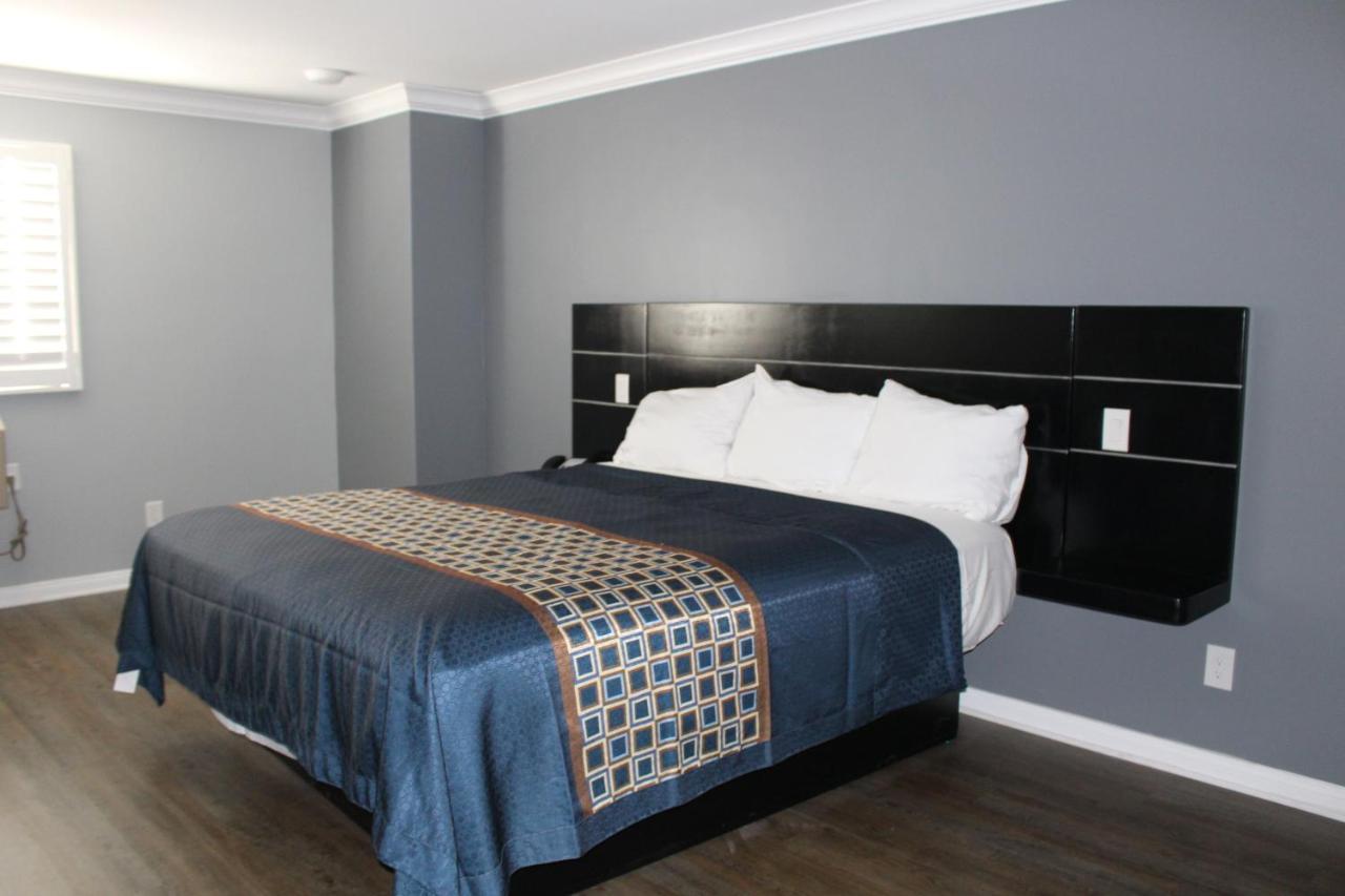 Deluxe King Room,716011699:JPEG