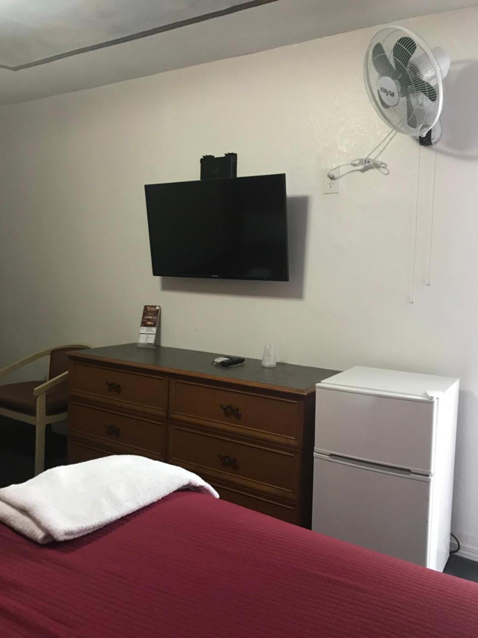 Standard Double Room with Two Double Beds