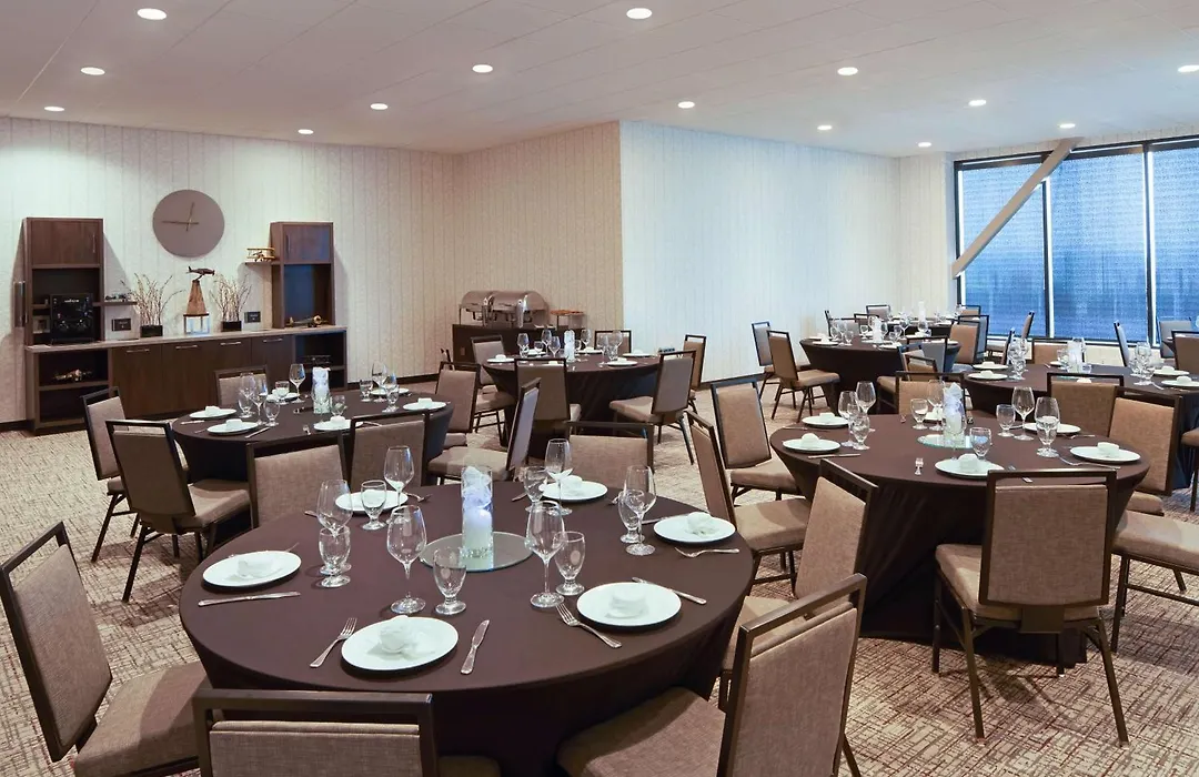H Hotel Los Angeles, Curio Collection By Hilton-1