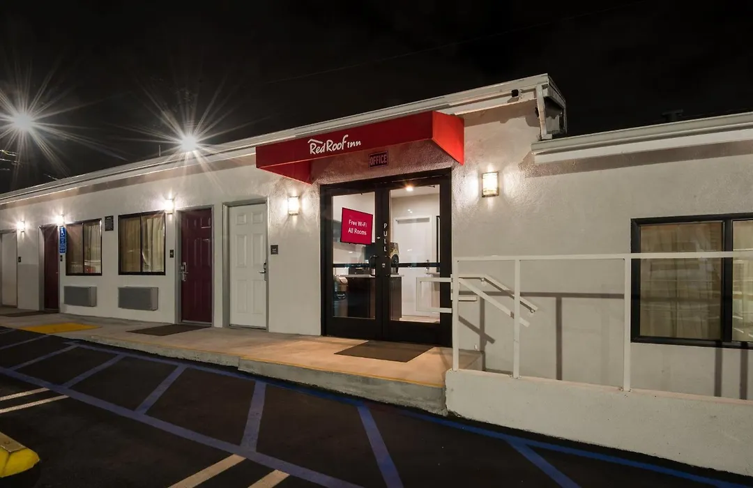 Red Roof Inn Los Angeles - Wilmington, Ca-1