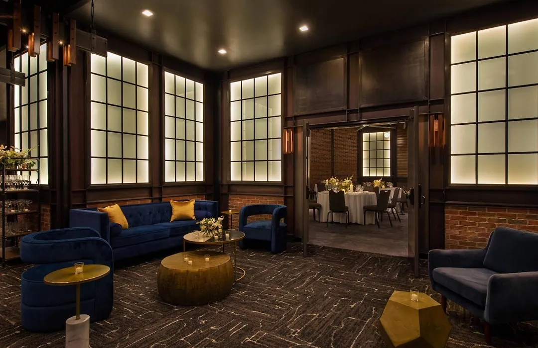 Moxy Downtown Los Angeles-1