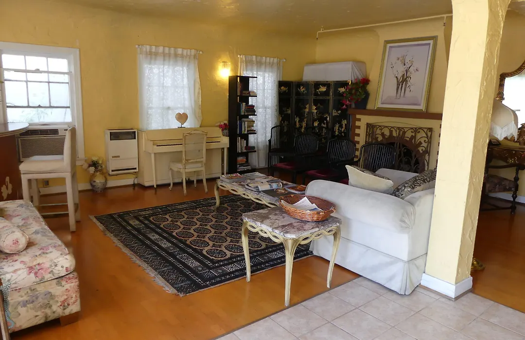 Hotel Del Flores-1