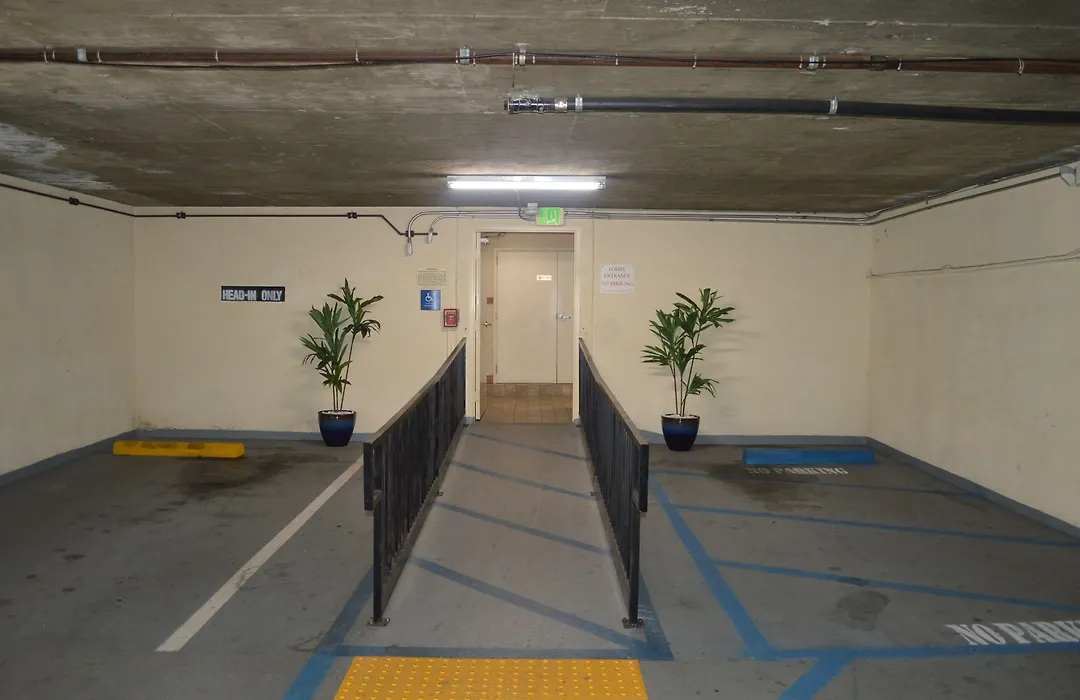 Jolly Roger Hotel-1