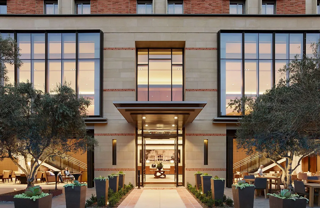 Luskin Hotel-1