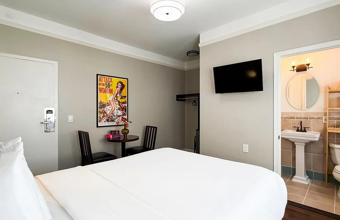 The Hotel Hollywood-1