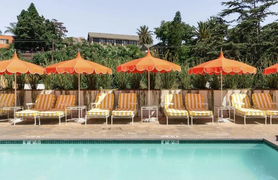 Silver Lake Pool & Inn-1