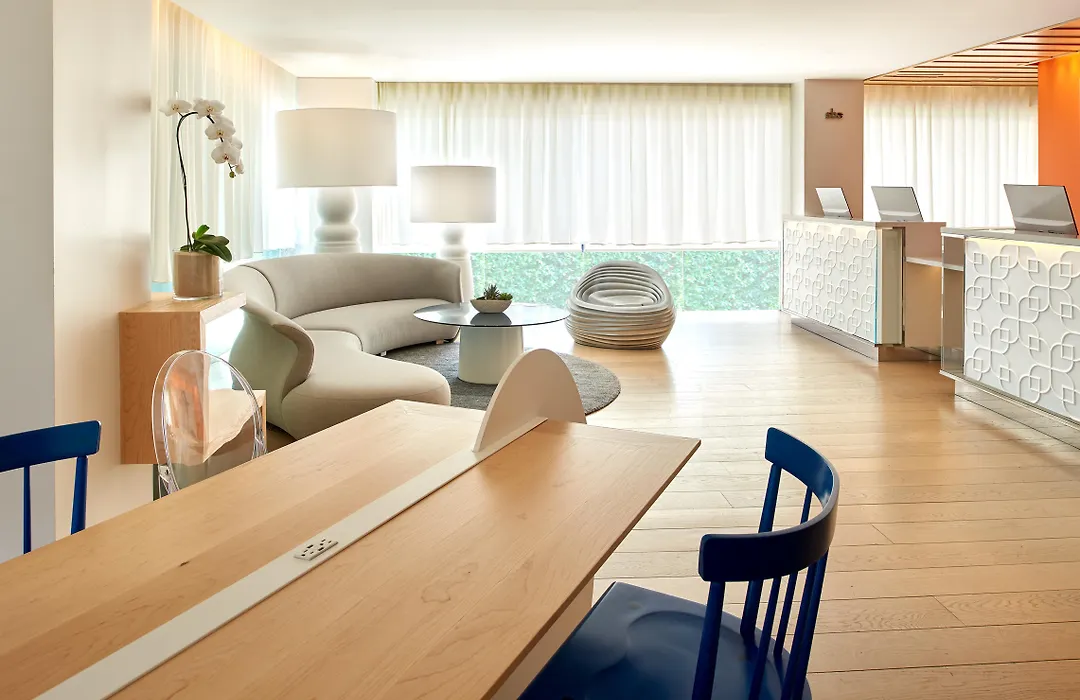 The Valorian Los Angeles, Curio Collection By Hilton-1