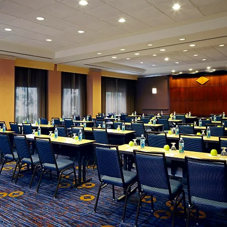 Courtyard By Marriott Los Angeles Lax / Century Boulevard-2