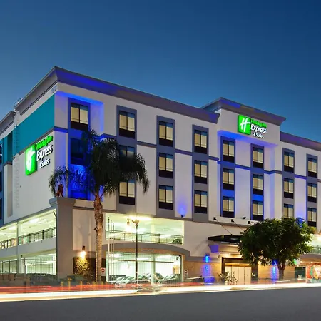 Holiday Inn Express Hollywood Walk Of Fame By Ihg-3