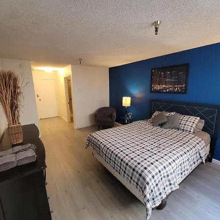 Deluxe Hotel Style Unit-3
