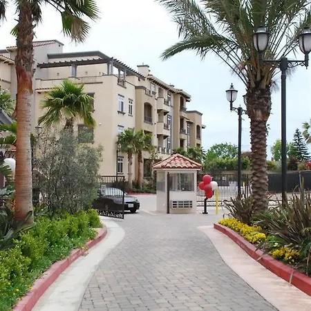 Playa Del Oro Apartments-3