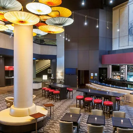 Doubletree By Hilton Los Angeles Downtown-2