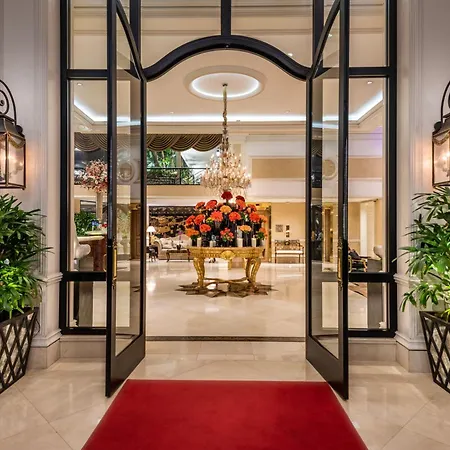 Beverly Hills Plaza Hotel & Spa-2