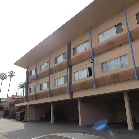 Jet Inn-3
