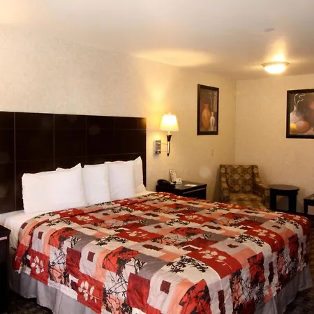 Sunburst Spa & Suites Motel-2