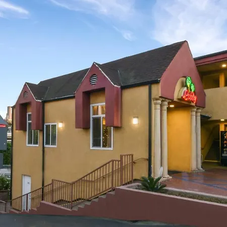 Hollywood Inn Express South-2
