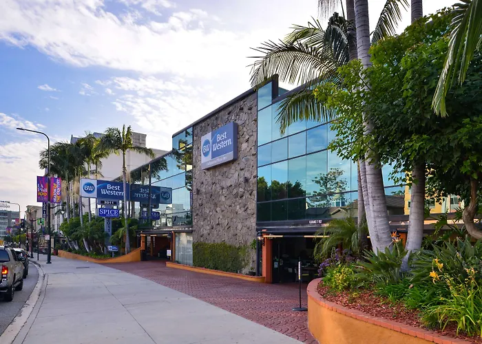 Hotels in Los AngelesBest Western Hollywood Plaza Inn - Hollywood Walk Of Fame La