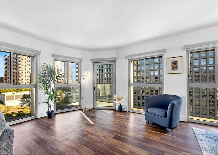 Hotels in Los AngelesModern Luxury 2 Bed With Panoramic City Views In Downtown La