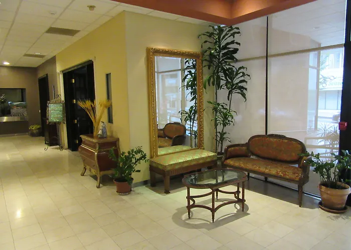 Ramada By Wyndham Los Angeles/Wilshire Center