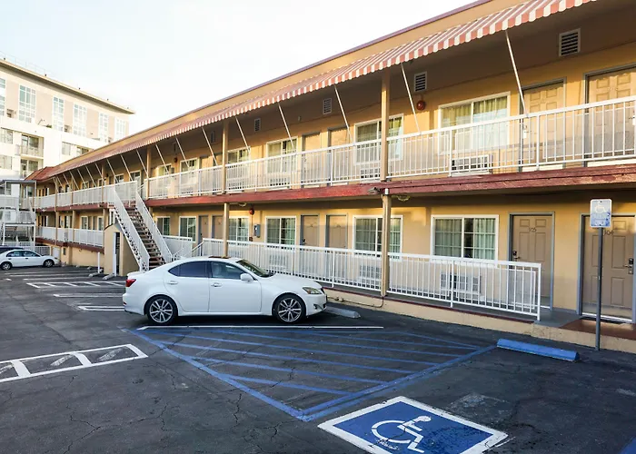 Hollywood La Brea Inn West Hollywood