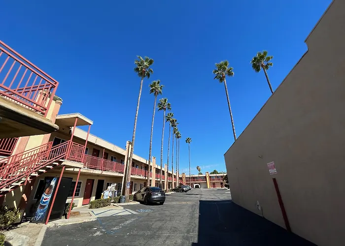 Palm Tree Inn Los Angeles