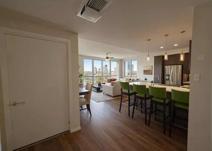 Modern Luxury Apartments In The Heart Of Los Angeles