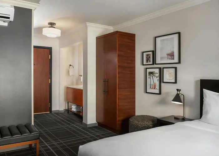 Found Hotels, Santa Monica, Series By Marriott Los Angeles