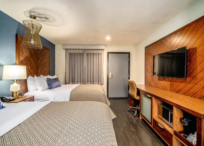 818 Hotel + Pool, Ascend Hotel Collection By Choice Los Angeles